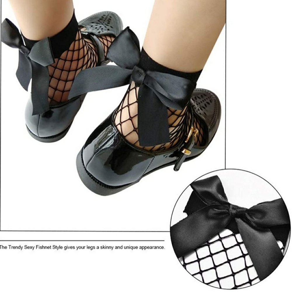 NWT Fashion Fishnet Ankle Socks
